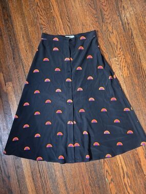 Black A-Line Button-Front Skirt with Soft Rainbow Semicircle Print